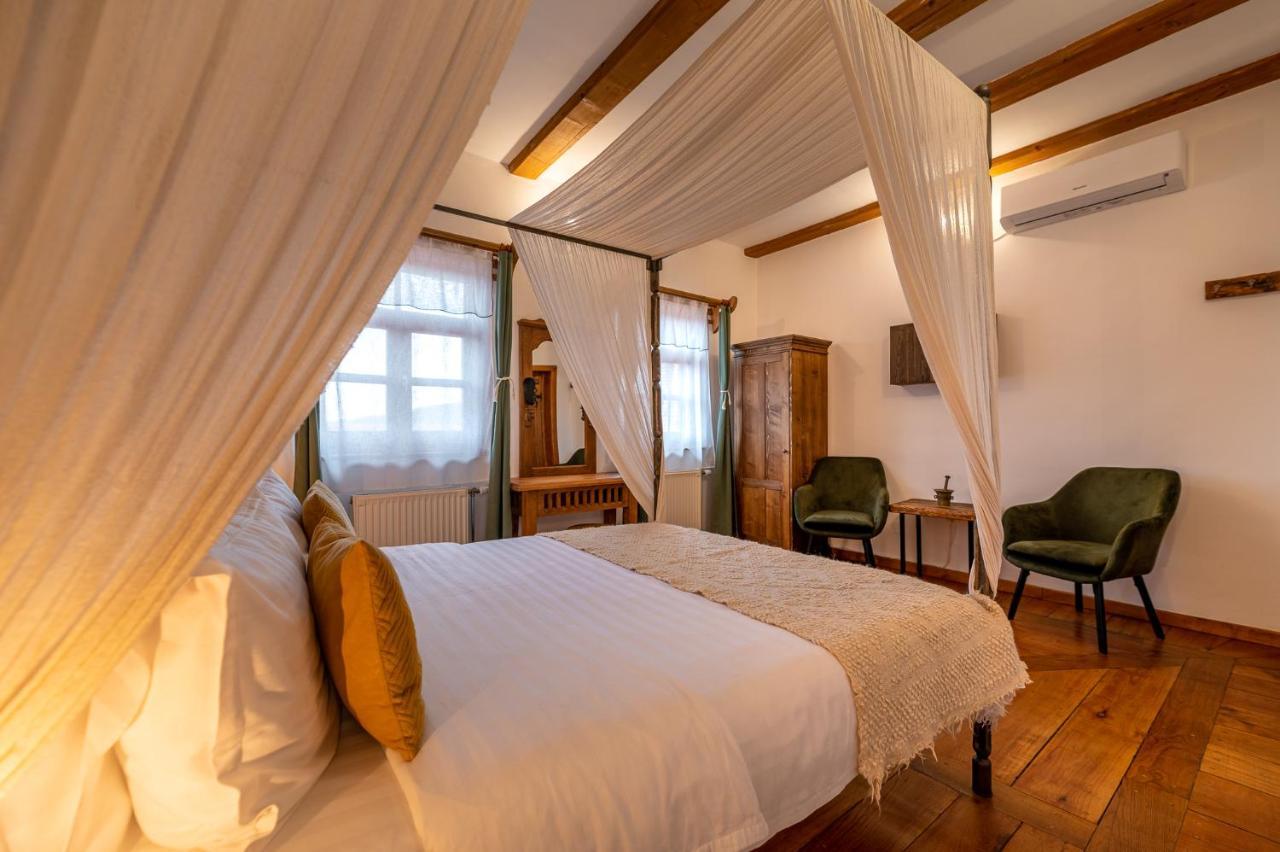 Boutique Hotel Von Graf シギショアラ エクステリア 写真