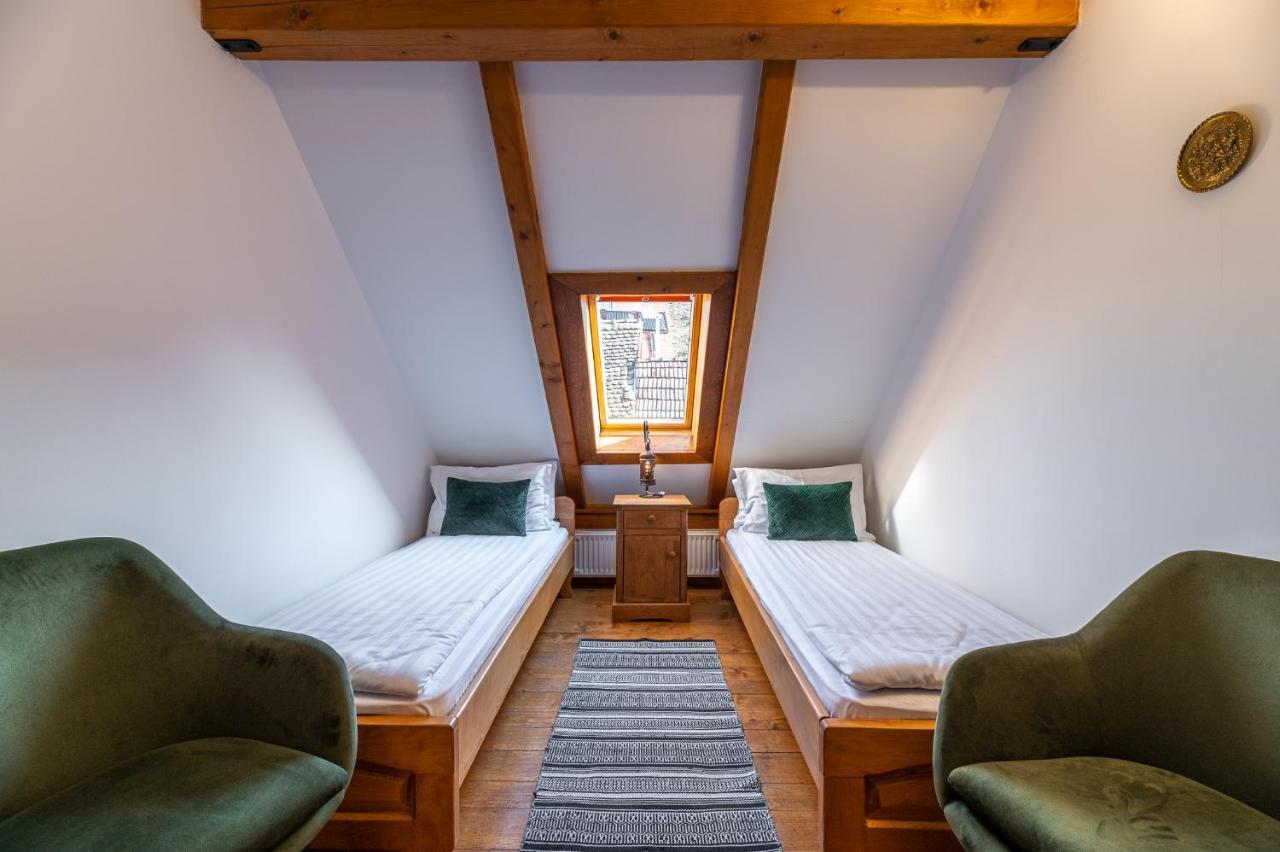 Boutique Hotel Von Graf シギショアラ エクステリア 写真