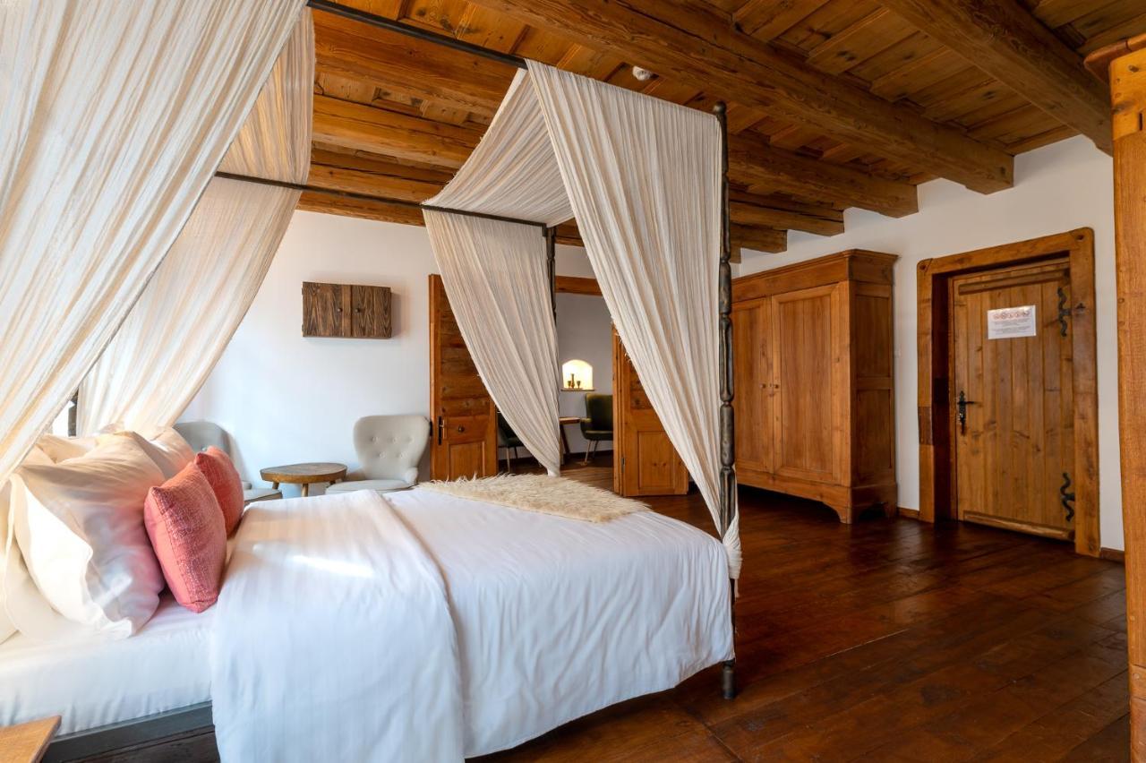 Boutique Hotel Von Graf シギショアラ エクステリア 写真