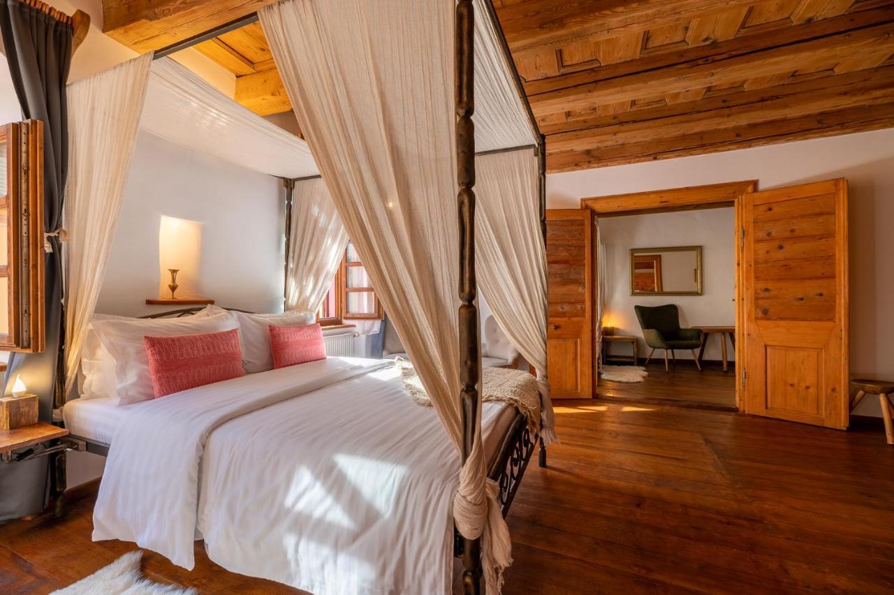 Boutique Hotel Von Graf シギショアラ エクステリア 写真