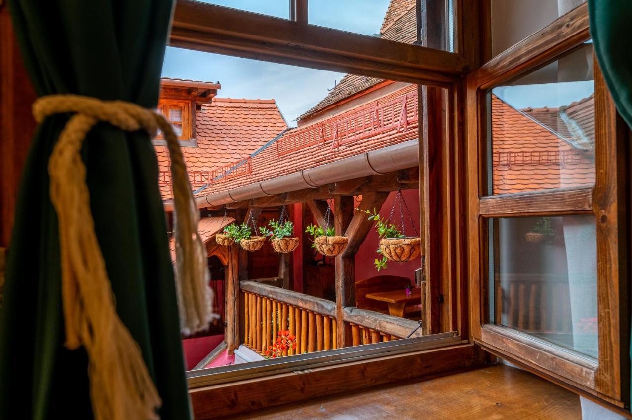 Boutique Hotel Von Graf シギショアラ エクステリア 写真