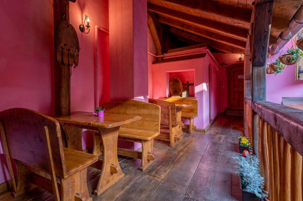 Boutique Hotel Von Graf シギショアラ エクステリア 写真