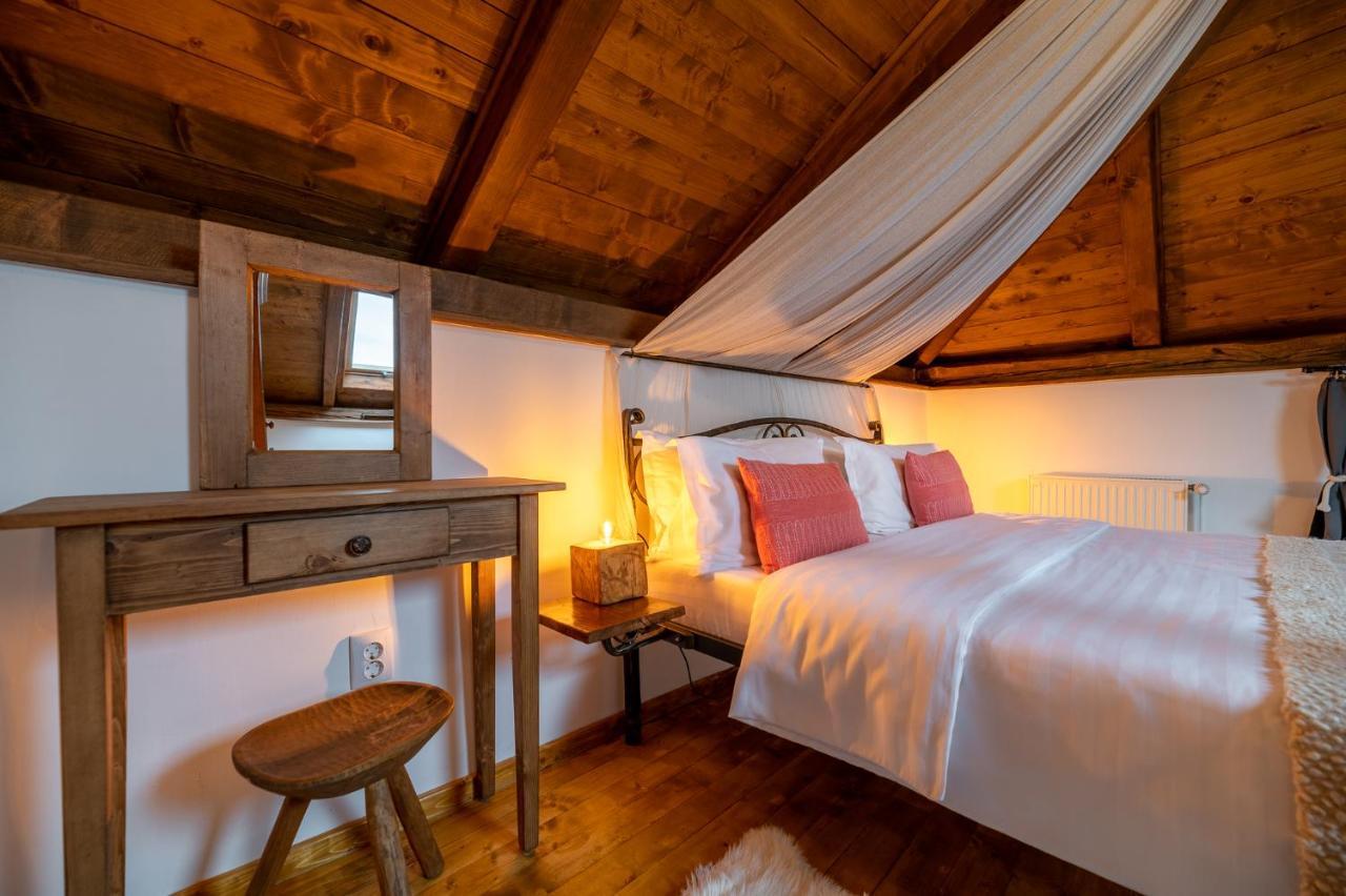 Boutique Hotel Von Graf シギショアラ エクステリア 写真